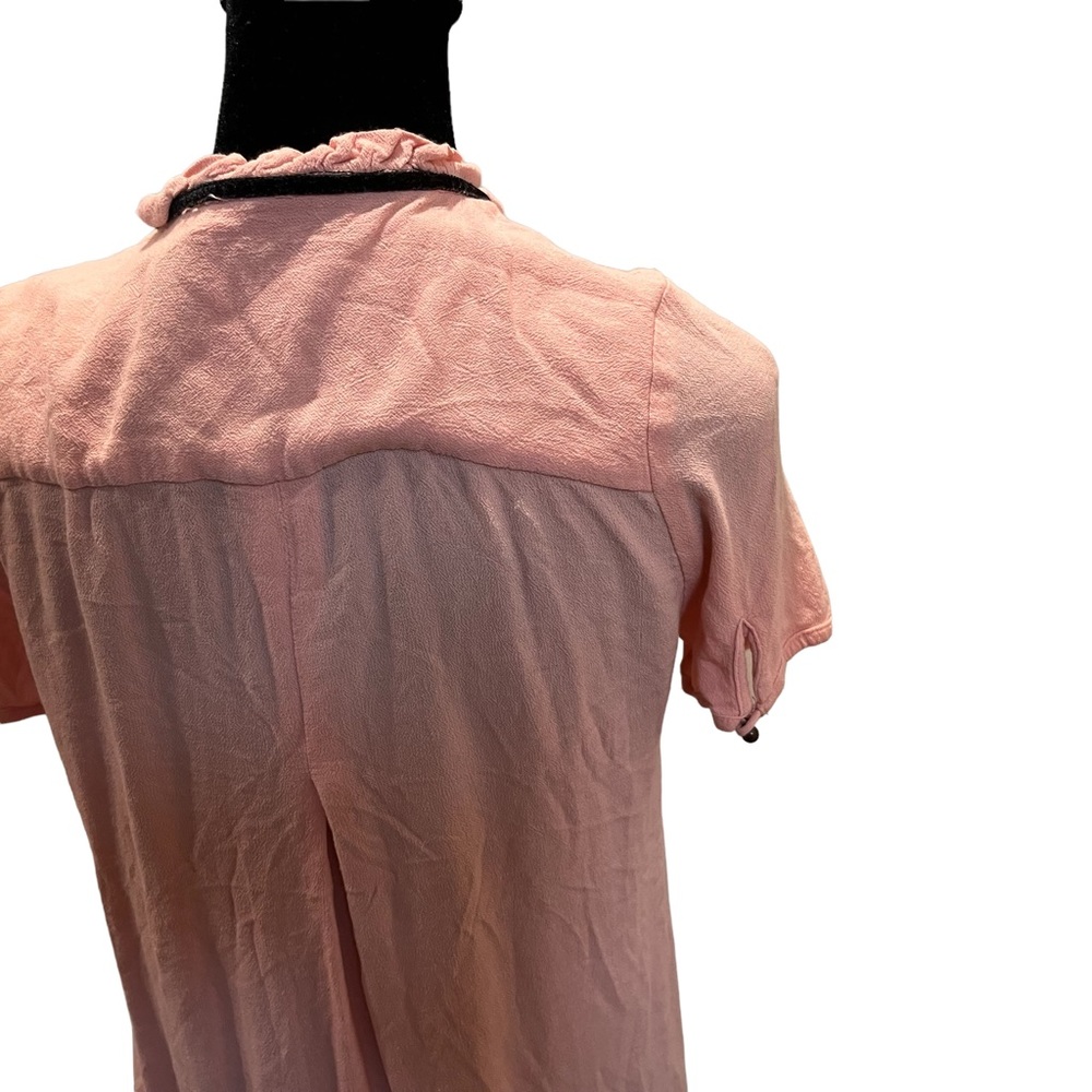 Cute blouse - Picture 4 of 5